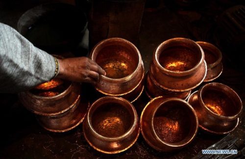 ताम्बे के बर्तन