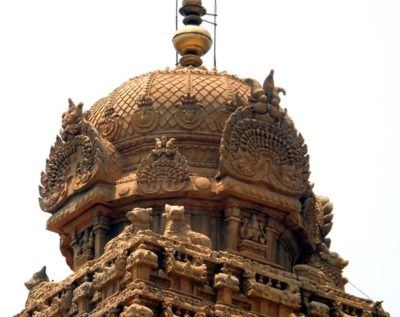 brihadisvara temple in hindi