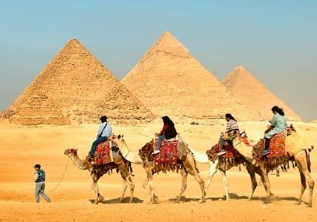 Giza ke pyramid