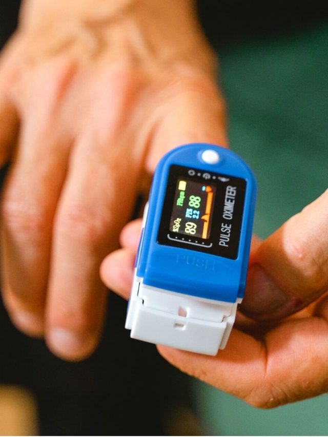 cropped-Oximeter-use-in-hindi.jpg